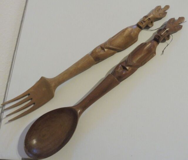 altes Salatbesteck aus Holz afrikanische ? Volkskunst geschnitzte Handarbeit altes Salatbesteck aus Holz afrikanische ? Volkskunst geschnitzte Handarbeit