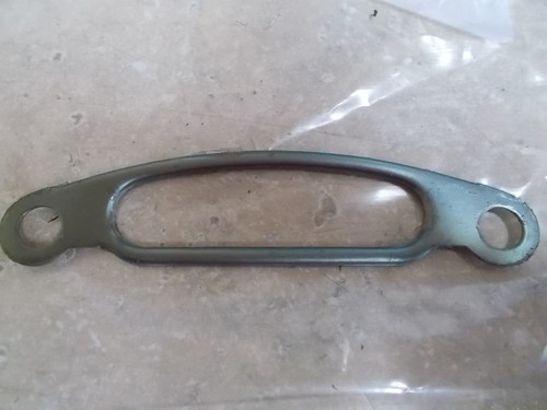 NOS OEM Suzuki Cable Guide 1970-1981 GT380 SEBRING  TS400 APACHE 58621-28000 - Bild 4 von 5