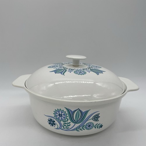 Vintage Prizer Ware White Cast Iron Enamel 2 Qt Dutch Oven Blue Tulips MCM