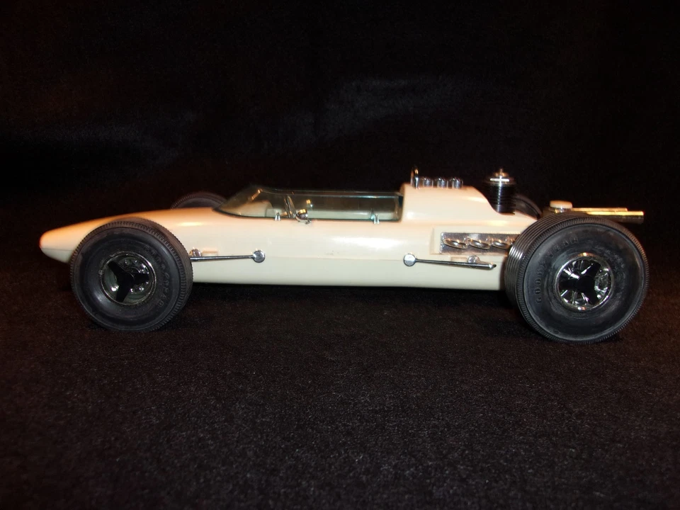 Vintage Testors Gas Powered Indy 500 Sprite Tether Race Car USA Untested - Image 3 of 4