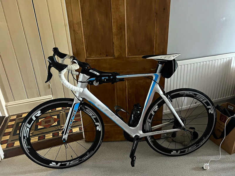 Giant Propel Advanced Road Bike  M/L