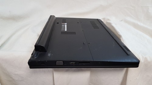 Dell latitude 3570 15.6" Laptop Intel Core i5-6200U 4GB 500GB, NO OS - Picture 12 of 17