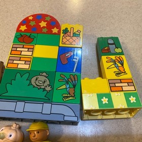 Lot Lego Duplo Bob The Builder Figures, Blocks , Fence Parts Incomplete