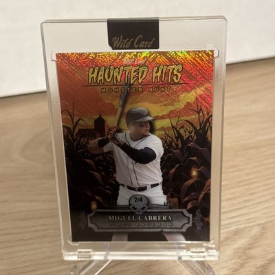 2025 Wild Card Haunted Hits MIGUEL CABRERA 2/4 Orange Heat Haunted cornfield