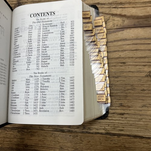 KJV Large Print Compact Bible with index tabs added - Picture 6 of 10