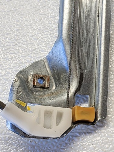 For 1999-2007 Chevrolet GMC Manual Crank Window Regulator Front Left Silverado - Picture 8 of 12