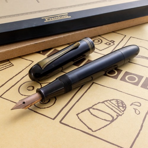 Pluma Estilográfica NISHIO Urushi Ebonite Roja Tomeshiki Relleno Semi-Flexión Plumín Años 40 - Imagen 1 de 8