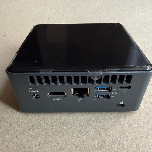 Intel NUC BXNUC10i7FNH2 Mini PC - Foto 2 di 7