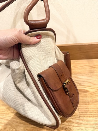 Bolso de hombro de cuero de lona Miu Miu  - Imagen 10 de 13