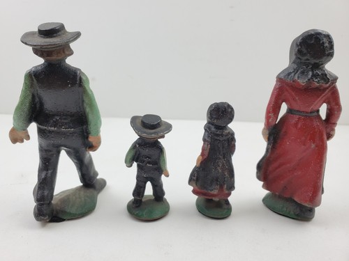 Vintage 5" Cast Iron Amish Family Figures - Picture 5 of 9