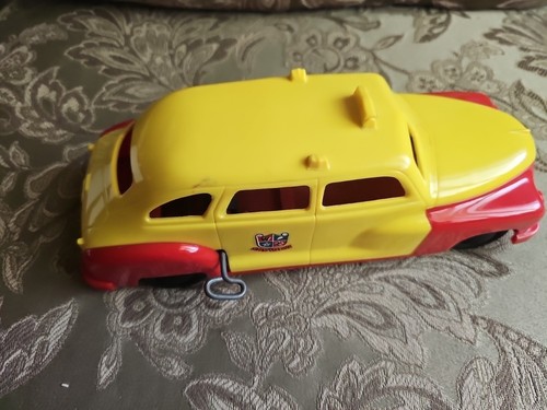 Marx Racer 10.3 1946 48 Desoto Yellow&Red { TAKE a LOOK! } - Picture 11 of 24