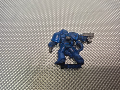 Warhammer 40K Space Wolves Wolfsgarde komplett zusammengebaut & grundiert Metall - Bild 2 von 2
