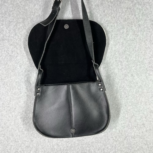 Urban Outfitters ECOTE Real Shearling Black Leather Saddle Bag Purse-NWT - Picture 5 of 15