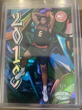 2018-19 Panini Totally Certified Omari Spellman Grafitti Green /5 RC