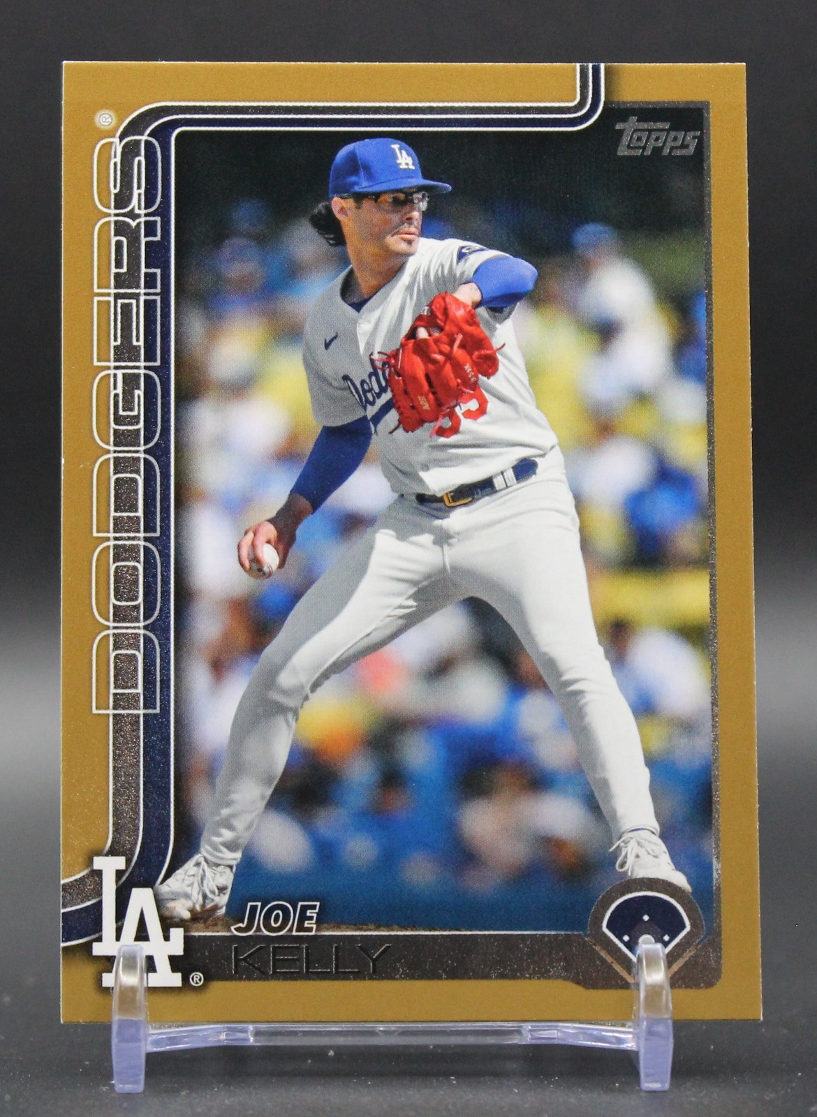* 2025 Joe Kelly Topps Series 2 Gold 1848/2025 Los Angeles Dodgers #575 PARALLEL
