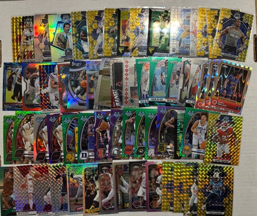Enorme lotto inserti card sportiva tutti i rifrattori mix sport totale 225 - Foto 2 di 4