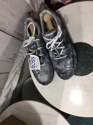 Huk Performance Fishing Shoes Size 11 Mens New - Picture 2 of 24