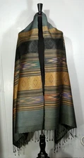 LOVELY GRAY GREEN_SILK SHAWL_HAND WOVEN_HIGHEST QUALITY SILK WORKMANSHIP_262252
