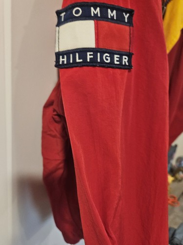 Vintage TOMMMY HILFIGER Hidden Hood Jacket Logo Red Yellow Blue Size S . WuTang  - Picture 6 of 11