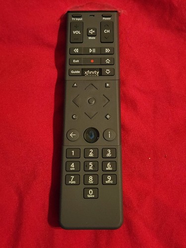 Xfinity Comcast Voice Remote Control XR15 v2-UQ ~WORKS~ OEM Original - Picture 1 of 8