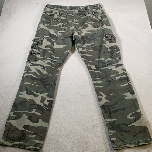 Wrangler Camo Pants Mens 36x32 High Rise Straight Leg Cargo Y2K Adult Outdoors - Picture 9 of 10