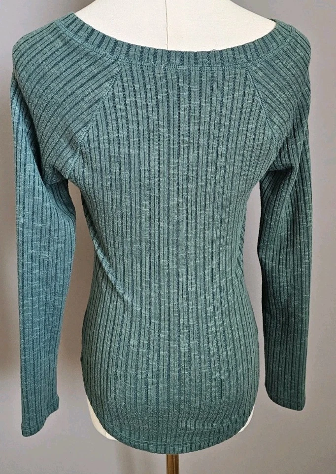 Top Henley Derek Corazón Acanalado A Presión Frontal Manga Larga Verde Azulado Talla S Y2K Años 90 Foto 3 de 4