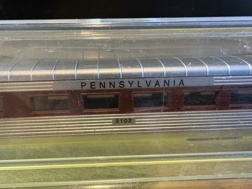 2-N Model Power 3048 Pennsylvania RR Passenger Streamline Observation Car #3102 - Picture 4 of 11