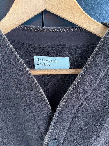 UNIVERSAL WORKS Woollen Blacnket Stitch Cardigan. LRG. - Bild 3 von 5