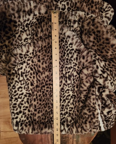 Super Soft & Comfy C & C California Girls Faux Leopard Jacket - Size 14 - Picture 4 of 7