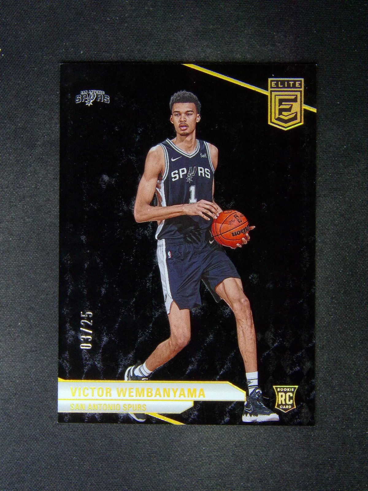 2023 Panini Donruss Elite Victor Wembanyama #231 RC Black RC /25 Mint