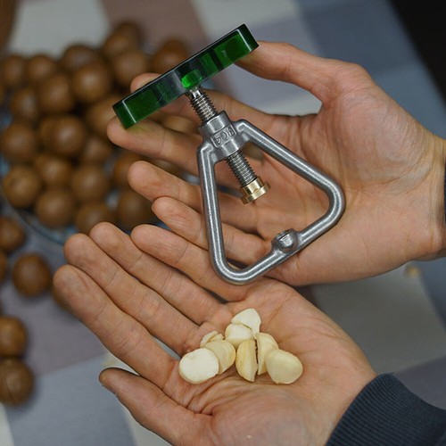Nut Opener Manual Nutcracker Macadamia Shell Peeling Pecan Walnut Chestnut - Picture 9 of 12