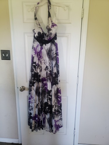 XOXO Kleid lila-weiß Abendkleid Größe M - Bild 1 von 19