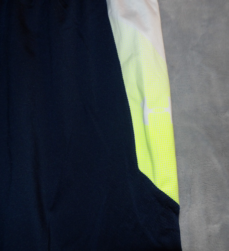 Boys Under Armour Athletic Shorts Size YMD Medium Navy Drawstring - 1088 - Picture 4 of 4