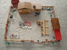 TIMPO TOYS - WILD WEST RANCH - WITH MANY SUPPLIES - SCALE 1:32