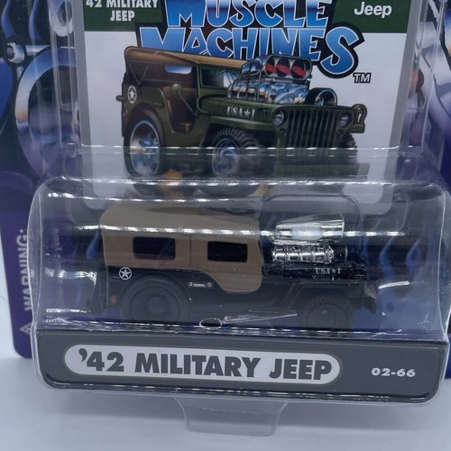 Muscle Machines '42 Military Jeep BLACK/TAN TOP BLOWN - Picture 4 of 6
