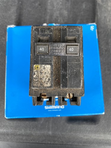Square D - Homeline 40 Amp Two-Pole Circuit Breaker 240V - Tested - Picture 2 of 6