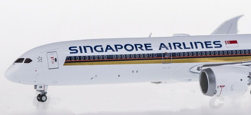1:400 JC Wings SINGAPORE AIRLINES BOEING 787-10 Passenger