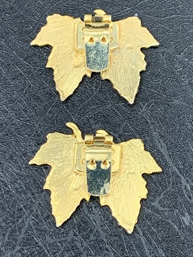 Vintage Maple Leaf Shoe Clips Gold Tone Maple Leafs 1 3/8” Shoe Accessory - Picture 8 of 14