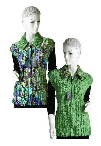 Women's Quilted Crush Reversible Vest w/ Pockets Zipper Closure Size S/L New - Picture 2 of 2