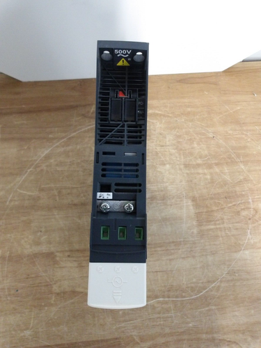 SCHNEIDER - TELEMECANIQUE - ALTIVAR 3/4 HP SPEED DRIVE, #2241020G NUEVO EN CAJA - Imagen 11 de 15