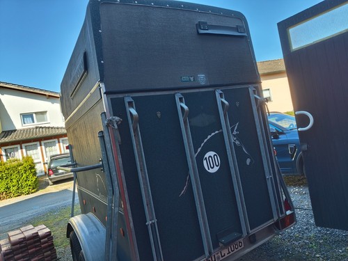 Böckmann Genius Pferdeanhänger / Wohnanhänger / Wohnwagen / Mit Strom und Licht - Bild 4 von 19