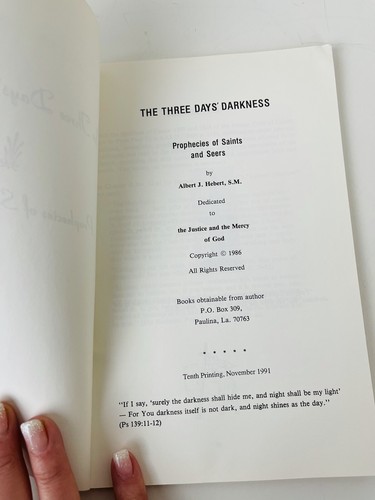 The Three Days Darkness Prophecies of Saints and Seers Paperback Albert J Hebert - Picture 5 of 10