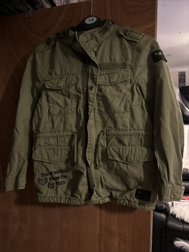 Boys Coat Size 7  - Picture 2 of 19