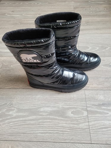 Sorel Damen Schneestiefel schwarz rot Joan of Arctic Next Lite wasserdicht Größe UK4 - Bild 2 von 16