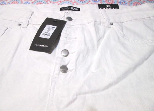 Moda Nova Pantalones Cortos DAMAS-TALLA 16 NUEVO CON ETIQUETAS Botón Mosca Tiro Alto Corte Desgastado-blanco - Imagen 2 de 7