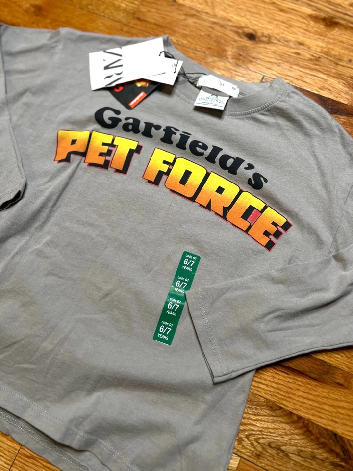 Camiseta gráfica de manga larga Garfield Pet Force para niños de Zara - Jóvenes 6-7 años Foto 2 de 4