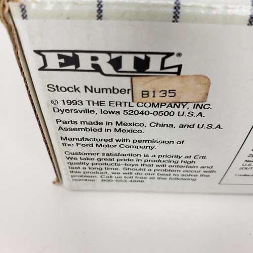 VTG 1993 ERTL American Pastime Series Montreal Expos Die-Cast First In A Series - Picture 9 of 9
