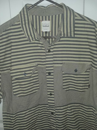 Split Co USA Men’s Beige/Blue Chambray Button  Shirt Size XL  - Picture 3 of 9