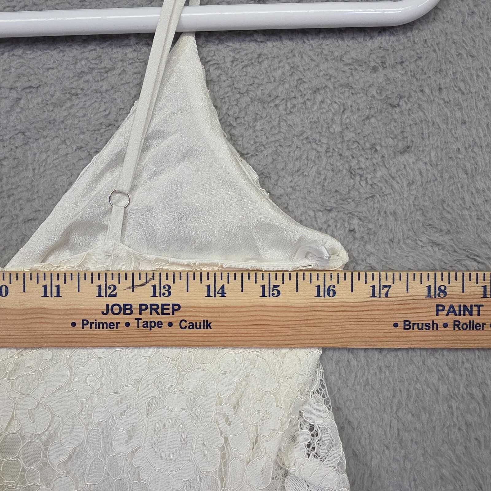 Picture 16 of 24