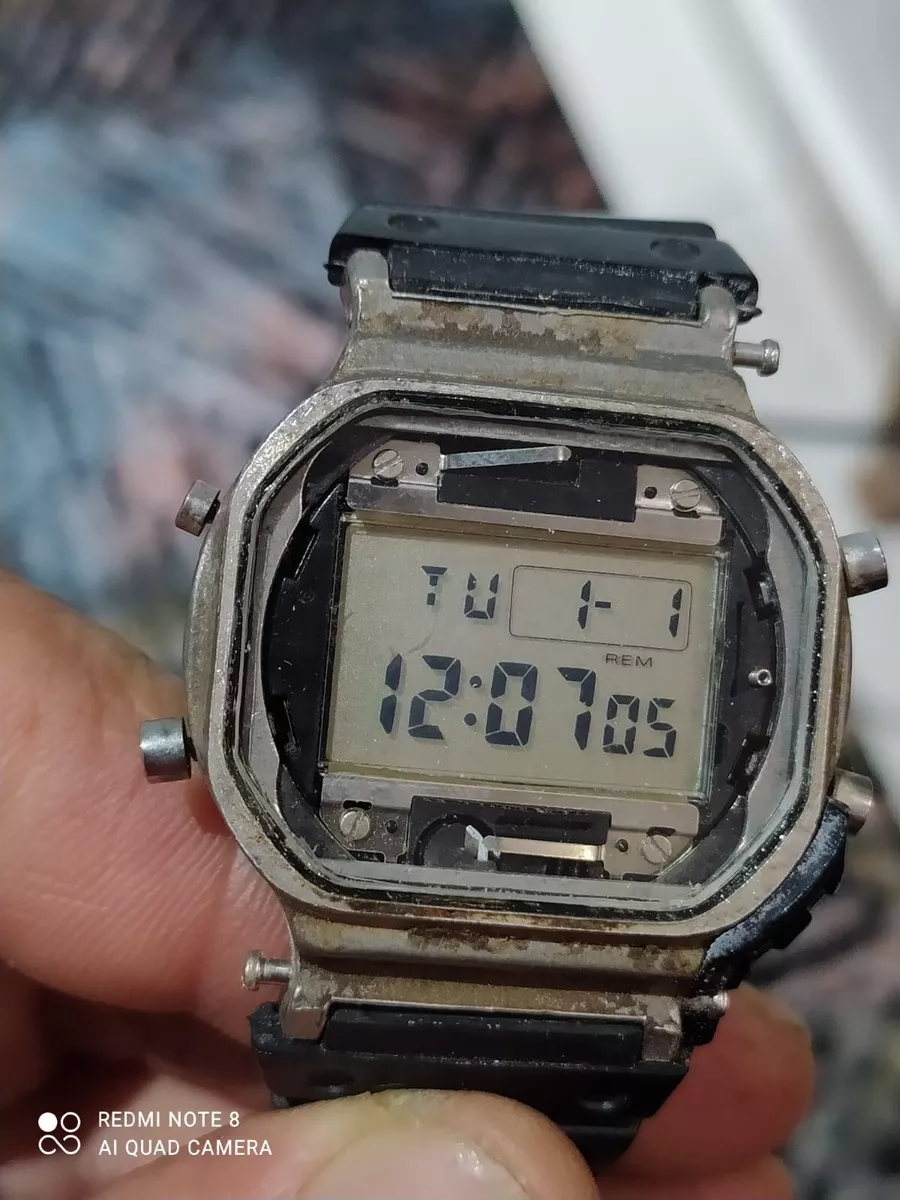 Vintage Casio G-shock Dw-5600 DW 5600 901 Chrono Watch Working For Repair